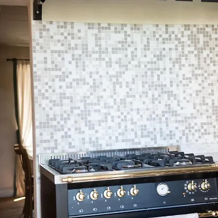 Villa Tartufo Bianco Althea *